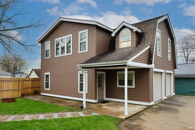 900 S Randolph Street, Garrett, IN 46738