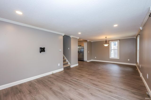 900 S Randolph Street, Garrett, IN 46738