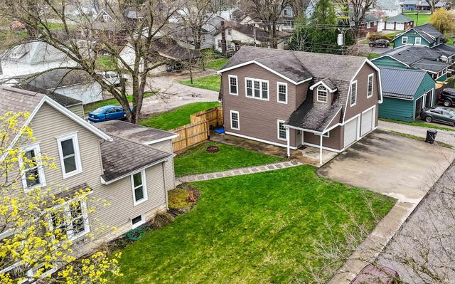 900 S Randolph Street, Garrett, IN 46738