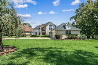 18911 Mystic Point, Montgomery, TX 77356