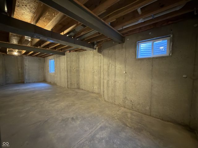 334 Arborglen Drive, Brownsburg, IN 46112