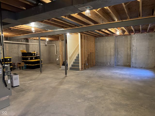 334 Arborglen Drive, Brownsburg, IN 46112
