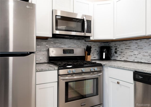 2170 Sonoma Street, Ferndale, MI 48220