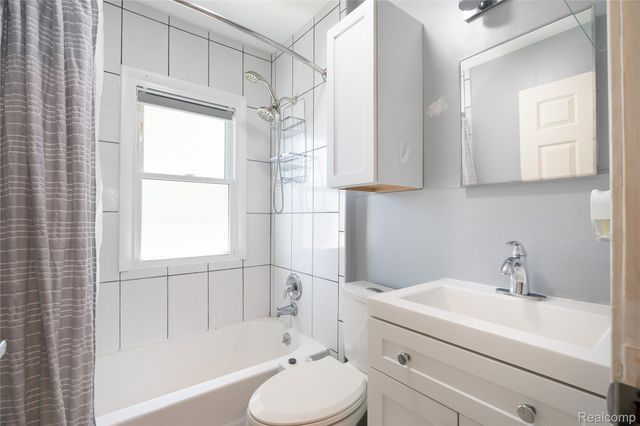 2170 Sonoma Street, Ferndale, MI 48220