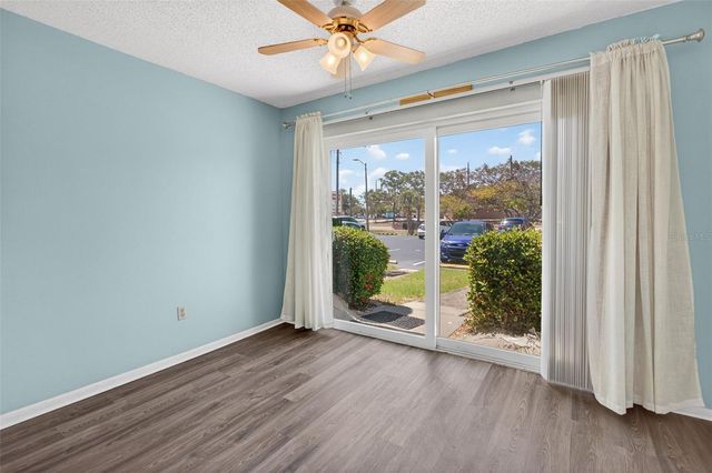 801 83RD AVENUE N 118, St Petersburg, FL 33702