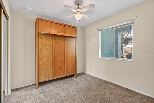 801 83RD AVENUE N 118, St Petersburg, FL 33702