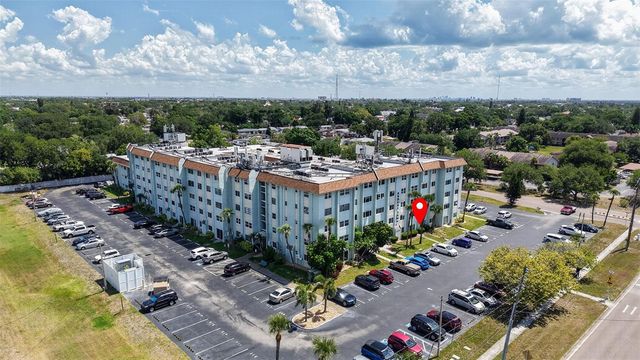 801 83RD AVENUE N 118, St Petersburg, FL 33702