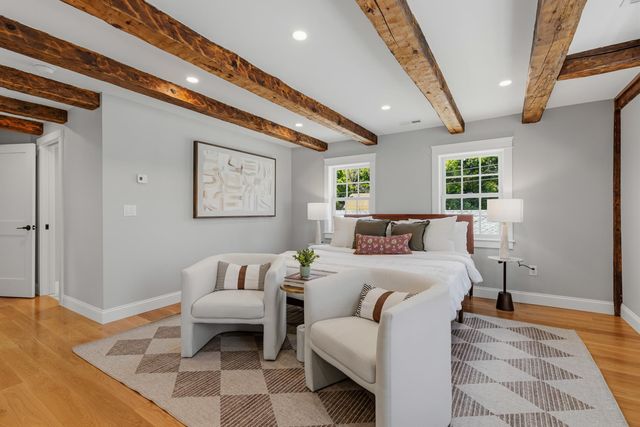 6 DEARBORN Street, Portsmouth, NH 03801