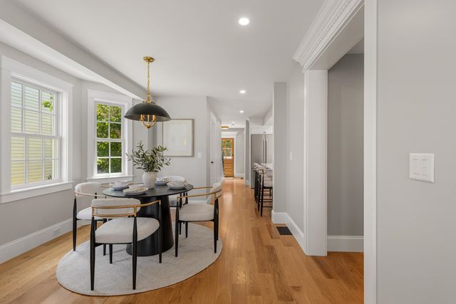 6 DEARBORN Street, Portsmouth, NH 03801