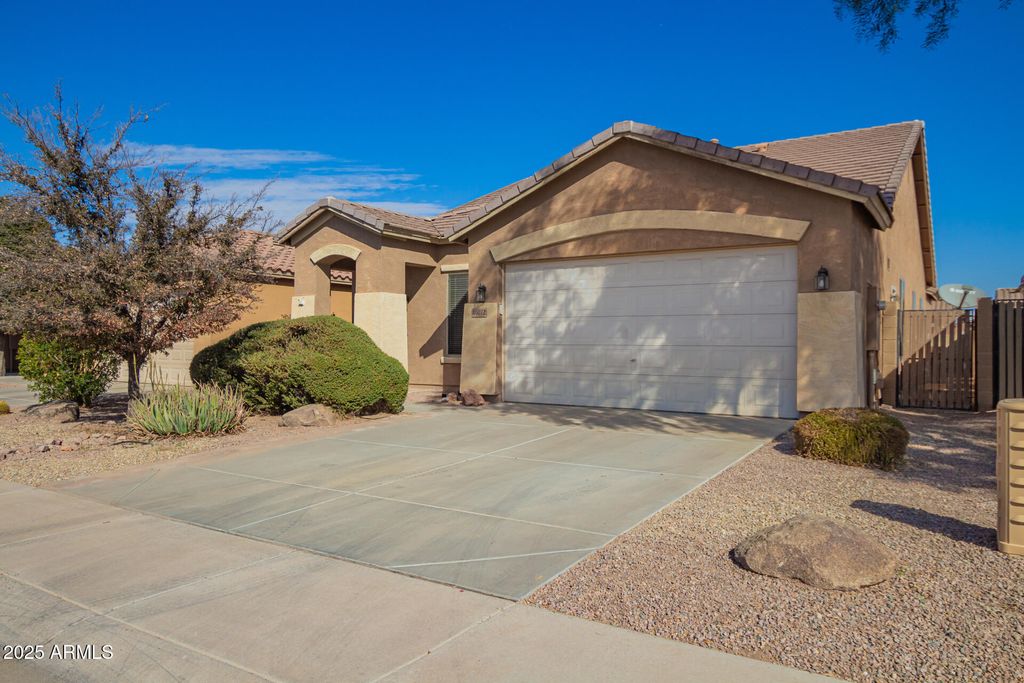 46072 W BARBARA Lane, Maricopa, AZ 85139 — photo 2