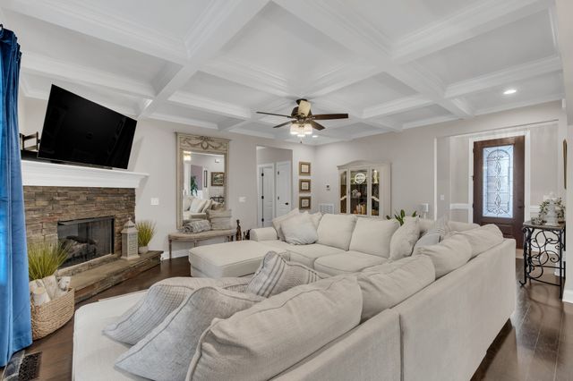 7117 Silverwood Trl, Hermitage, TN 37076