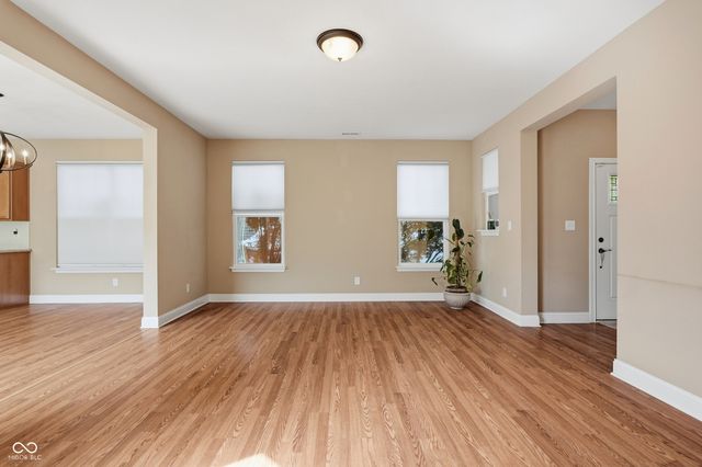 7217 Antiquity Drive, Carmel, IN 46033