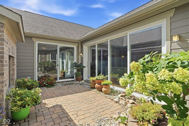 7217 Antiquity Drive, Carmel, IN 46033