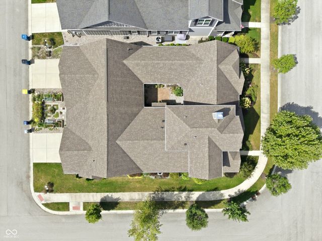 7217 Antiquity Drive, Carmel, IN 46033
