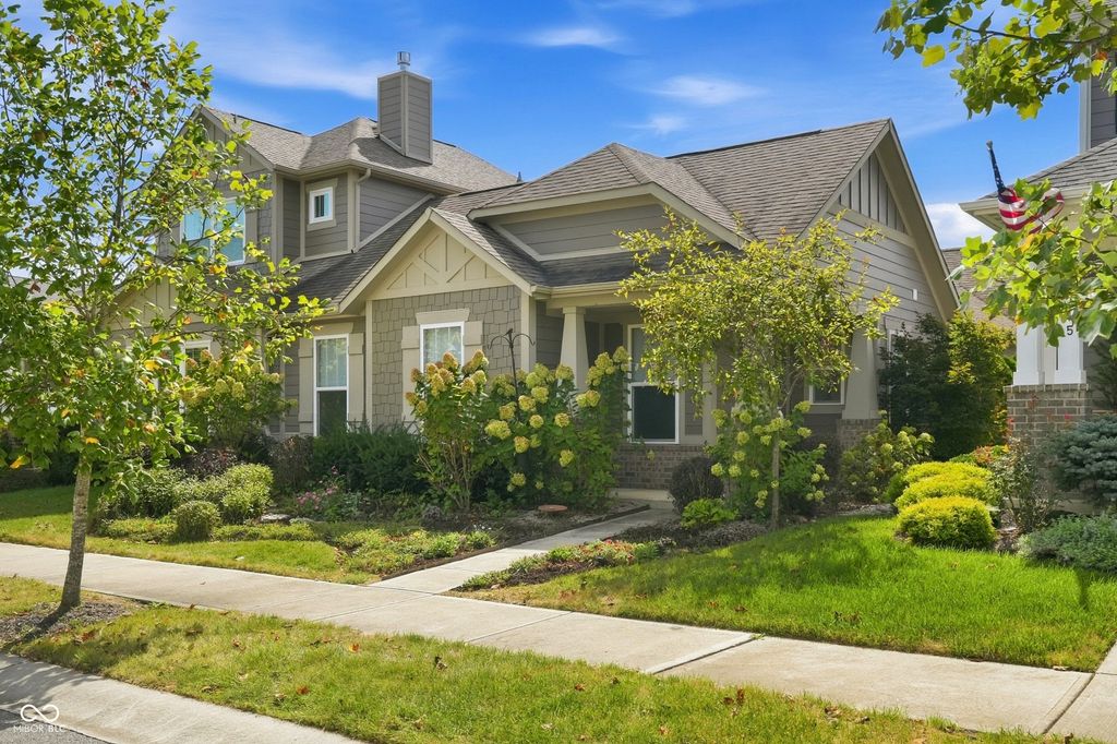 7217 Antiquity Drive, Carmel, IN 46033