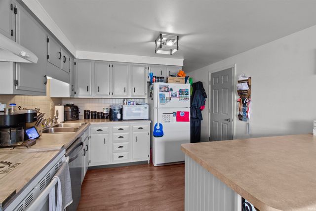 134 W Jefferson Street, Upland, IN 46989