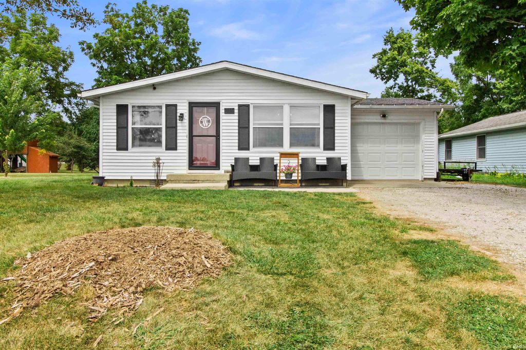 134 W Jefferson Street, Upland, IN 46989