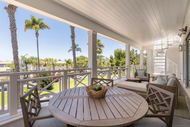 747 Orange Ave 302, Coronado, CA 92118