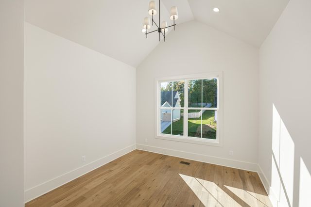 8668 Woodbury Acre Court, Harrison, TN 37341