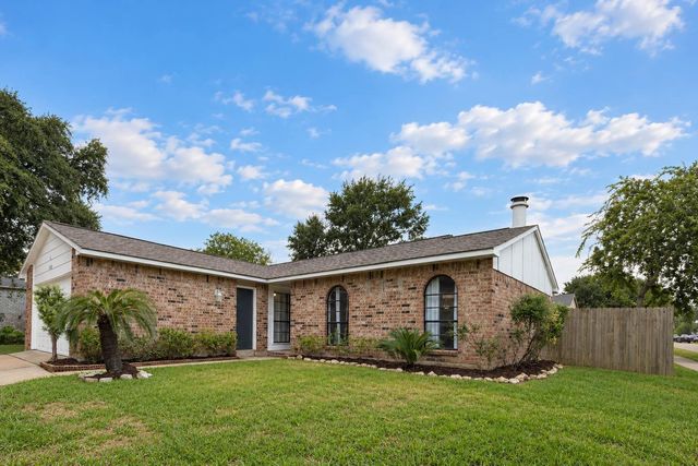 17302 S Yorkglen Drive, Houston, TX 77084