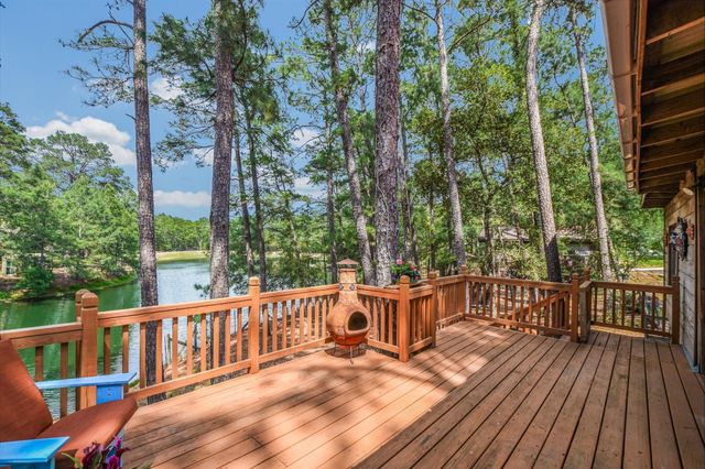 124 Broken Bow Road, La Grange, TX 78945