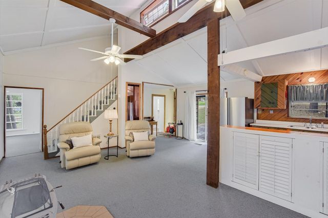 124 Broken Bow Road, La Grange, TX 78945