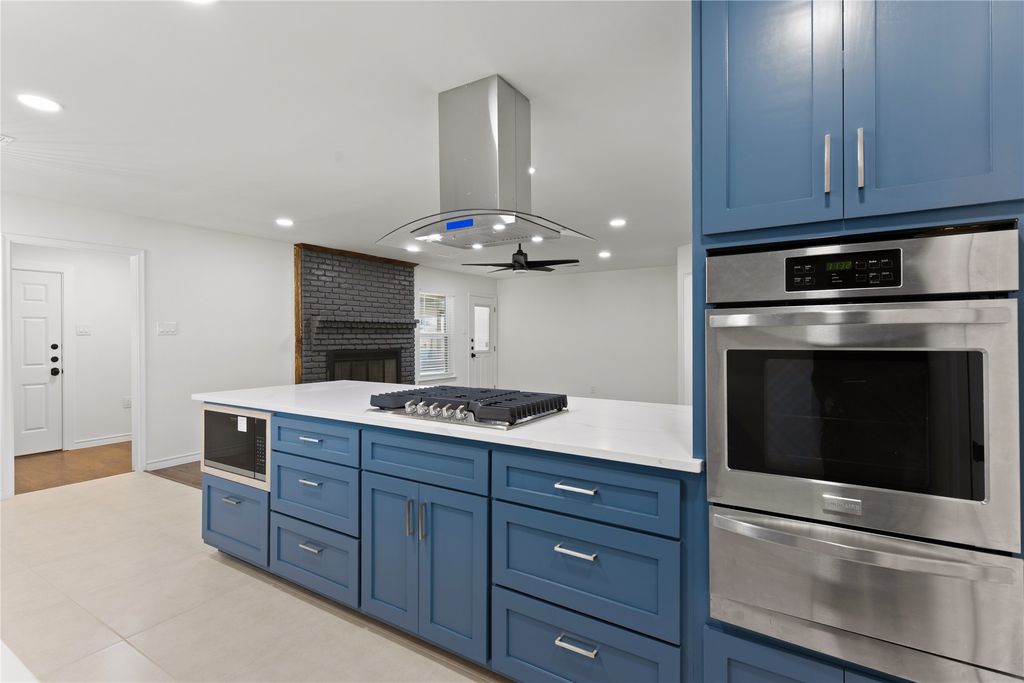 3622 Douglas Drive, Garland, TX 75041