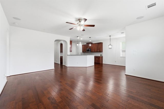 3001 Kathryn Oaks Lane, Spring, TX 77386
