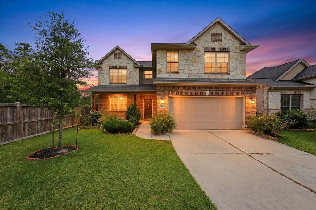 3001 Kathryn Oaks Lane, Spring, TX 77386