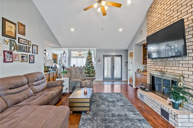 1812 Rosebud Court, College Station, TX 77845