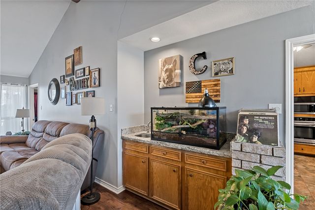 1812 Rosebud Court, College Station, TX 77845