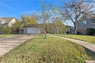 1812 Rosebud Court, College Station, TX 77845