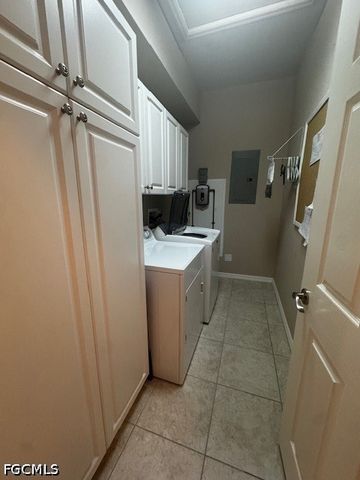 7850 Lake Sawgrass LOOP 4111, Fort Myers, FL 33907