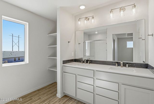 1031 Arabetto Road, Las Cruces, NM 88012