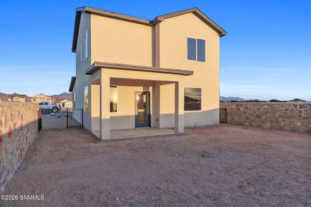 1031 Arabetto Road, Las Cruces, NM 88012