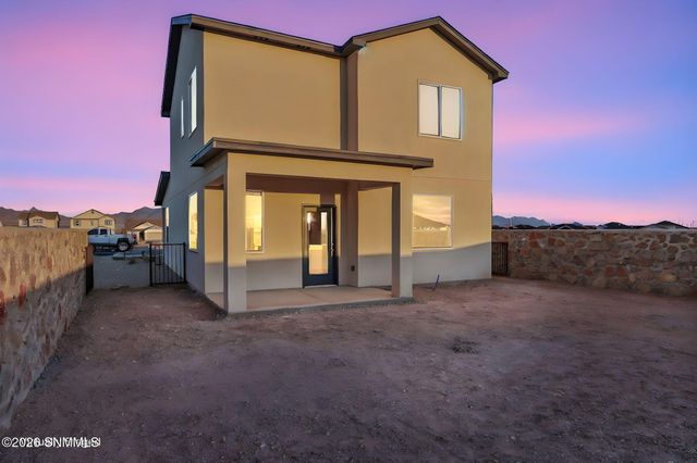 1031 Arabetto Road, Las Cruces, NM 88012