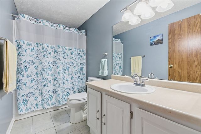 176 W Russets Circle, South Fayette, PA 15017