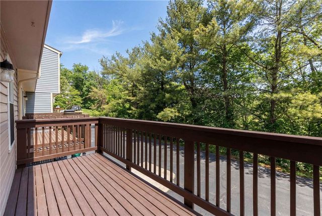 176 W Russets Circle, South Fayette, PA 15017