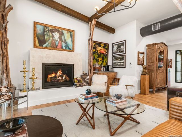 1191 Saddleback Ridge, Bandera, TX 78003