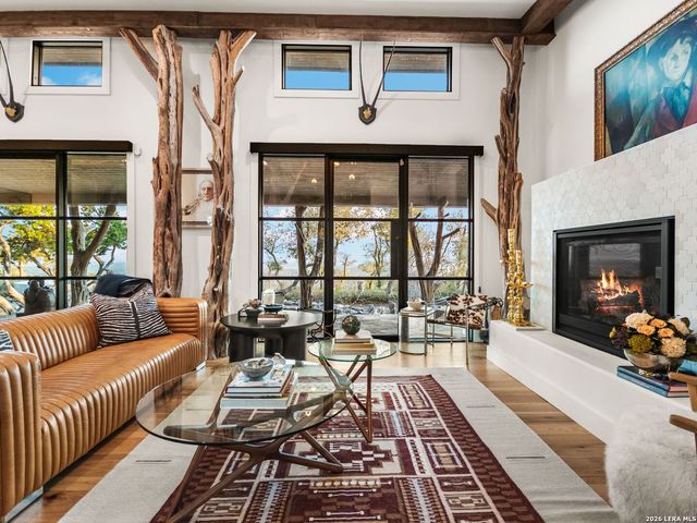 1191 Saddleback Ridge, Bandera, TX 78003