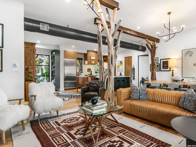 1191 Saddleback Ridge, Bandera, TX 78003