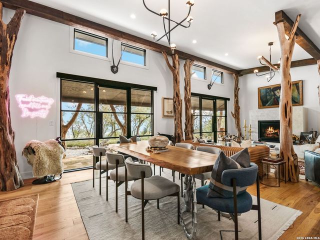 1191 Saddleback Ridge, Bandera, TX 78003