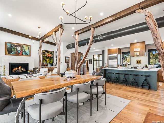 1191 Saddleback Ridge, Bandera, TX 78003