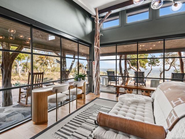 1191 Saddleback Ridge, Bandera, TX 78003