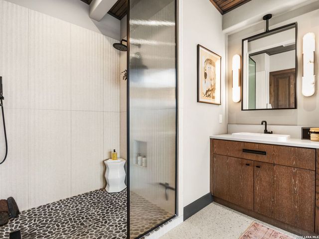 1191 Saddleback Ridge, Bandera, TX 78003