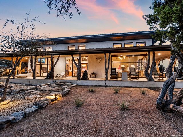 1191 Saddleback Ridge, Bandera, TX 78003