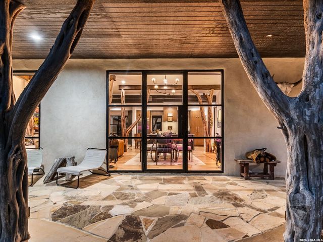 1191 Saddleback Ridge, Bandera, TX 78003