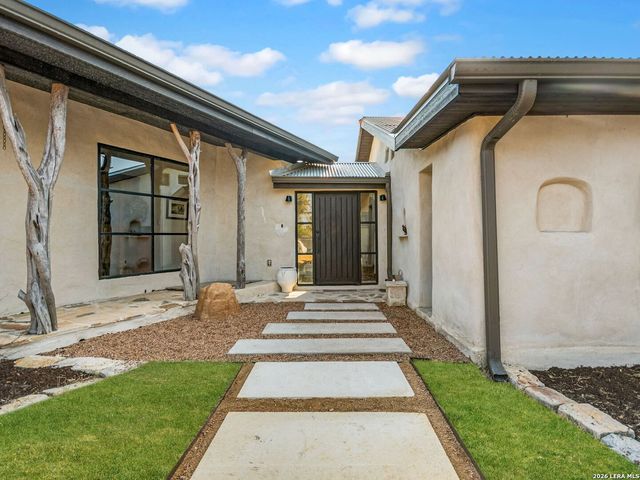 1191 Saddleback Ridge, Bandera, TX 78003