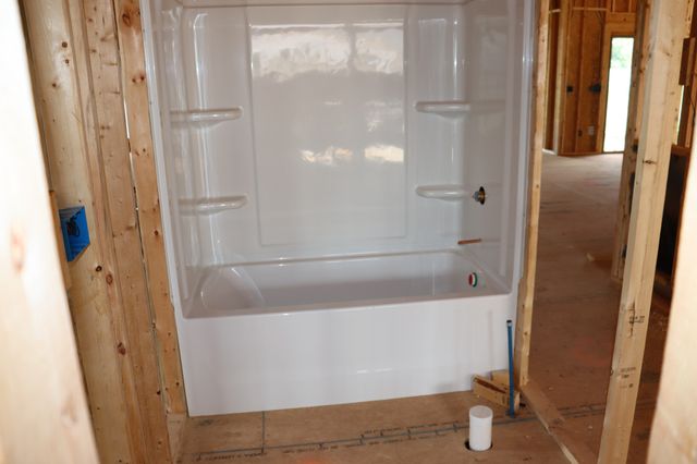 229 Harvest Moon Dr, Clarksville, TN 37043