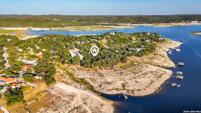 781 Lookout Dr, Lakehills, TX 78063